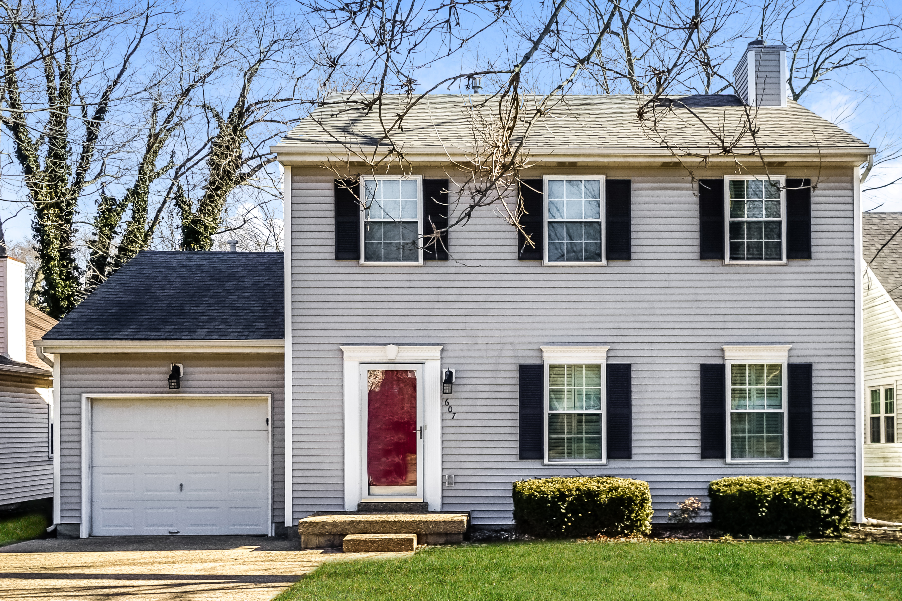 607 FENLEY AVE LOUISVILLE, KY 40222